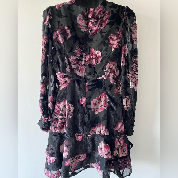 Forever New Burnout Velvet Dress - Picture 8 of 9